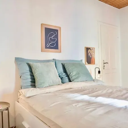 Neu I Moderne Zentrale Wohnung I Klimaanlage L Netflix I 4 Gaeste *