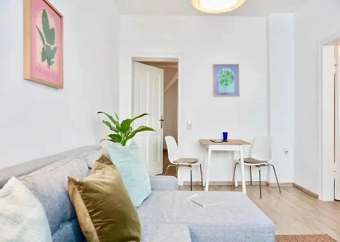 Neu I Moderne Zentrale I Netflix I 4 Gaeste